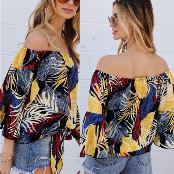 Floral Print Off Shoulder Top - Picture 6 of 6
